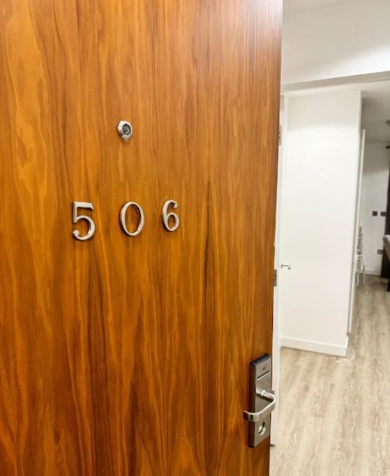 Mediacity Studio Apartment Salford-Quays Manchester Exterior photo