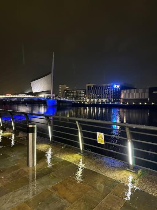 Mediacity Studio Apartment Salford-Quays Manchester Exterior photo